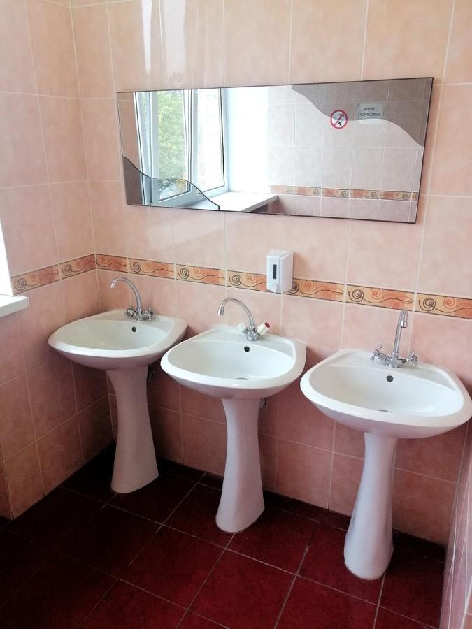 Sport Hotel Pinsk Eksteriør bilde