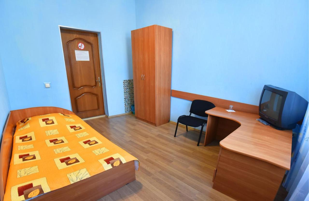 Sport Hotel Pinsk Eksteriør bilde